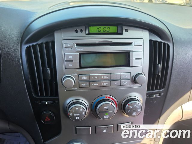 Hyundai Starex 2012 — photo 7