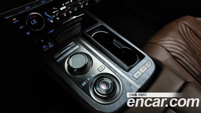 Genesis G80 2023 — photo 12