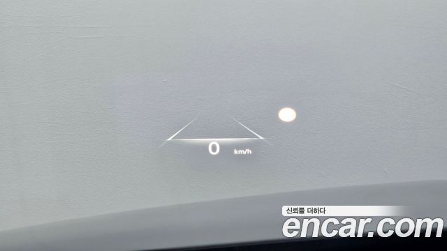 Genesis G80 2023 — photo 21
