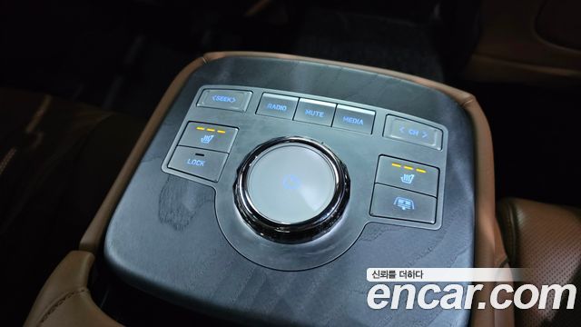 Genesis G80 2023 — photo 25