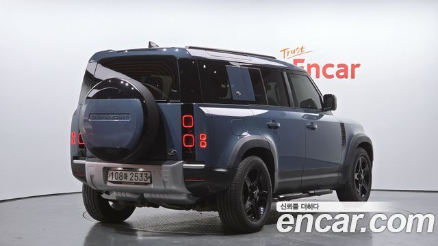Land Rover Defender 2020 — photo 2