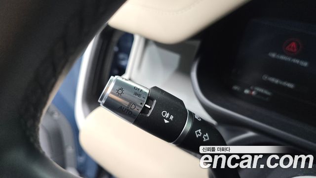 Land Rover Defender 2020 — photo 29