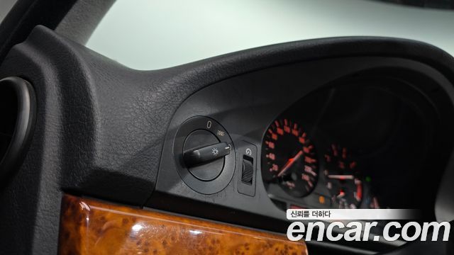 BMW 5-Series 1996 — photo 22