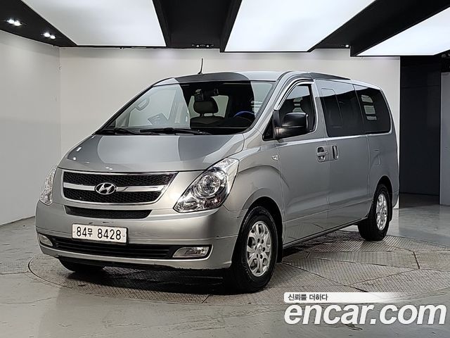 Hyundai Starex 2014 — photo 1