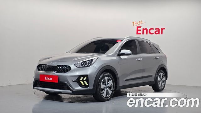 Kia Niro 2022 — photo 1