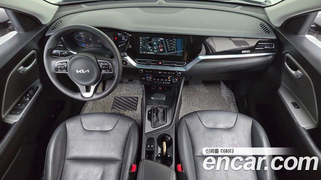 Kia Niro 2022 — photo 10