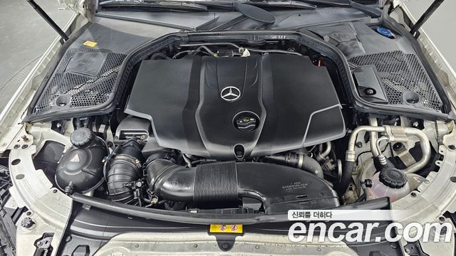 Mercedes-Benz C-Class 2017 — photo 6