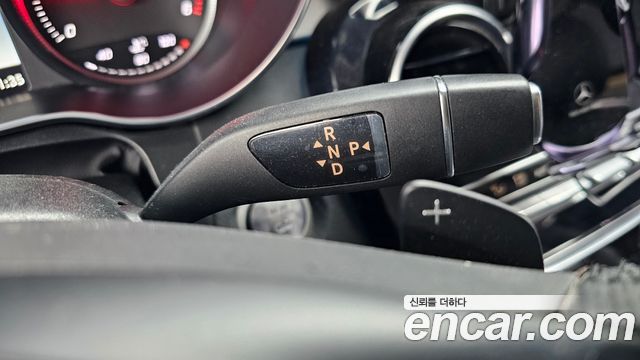 Mercedes-Benz C-Class 2017 — photo 9