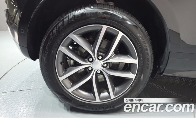 Land Rover Range Rover Evoque 2026 — photo 5