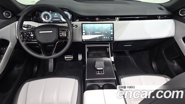 Land Rover Range Rover Evoque 2026 — photo 10