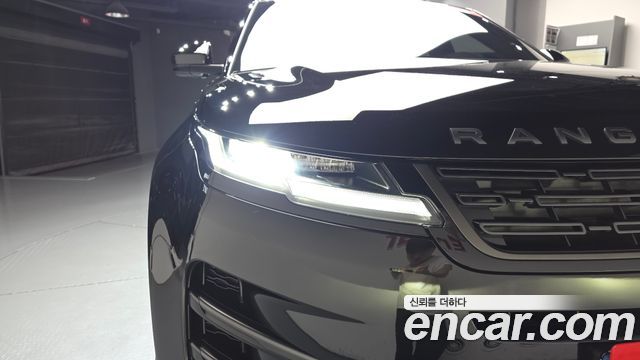 Land Rover Range Rover Evoque 2026 — photo 8