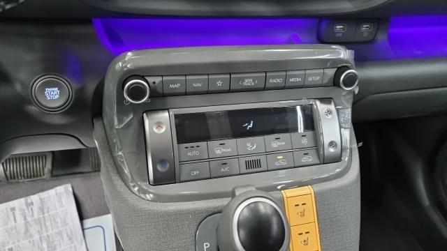 Hyundai Casper 2023 — photo 16