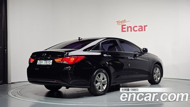 Hyundai Sonata 2013 — photo 2