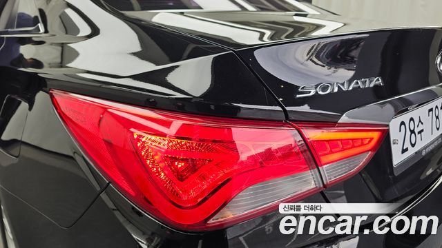 Hyundai Sonata 2013 — photo 9