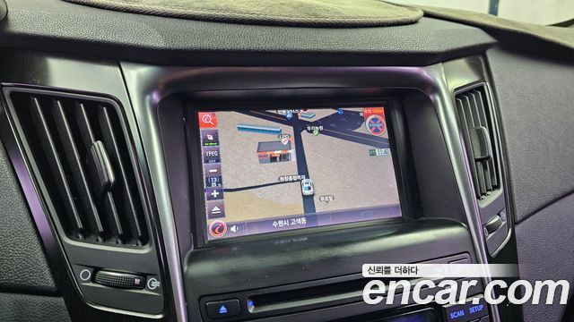Hyundai Sonata 2013 — photo 30