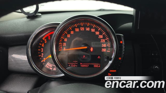 Mini Cooper 2015 — photo 8