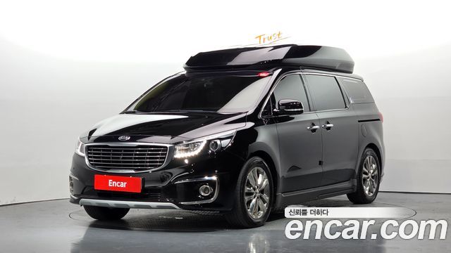 Kia Canival 2018 — photo 1