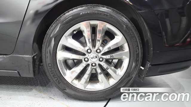 Kia Canival 2018 — photo 7