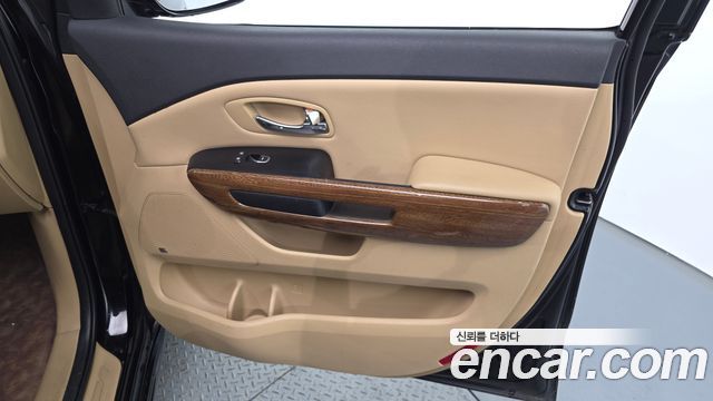 Kia Canival 2018 — photo 15