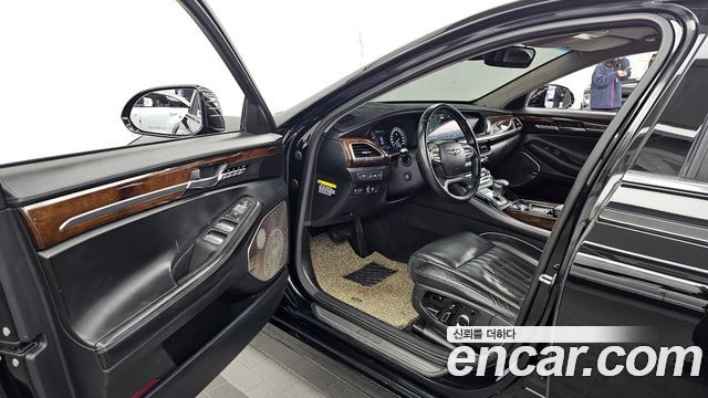 Genesis EQ900 2017 — photo 13