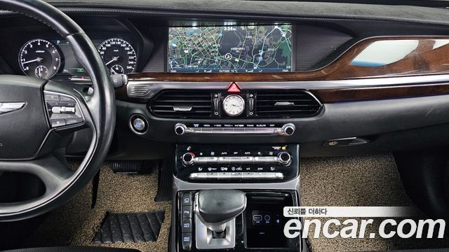 Genesis EQ900 2017 — photo 21