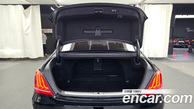 Genesis EQ900 2017 — photo 26