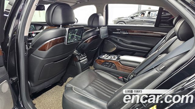 Genesis EQ900 2017 — photo 16