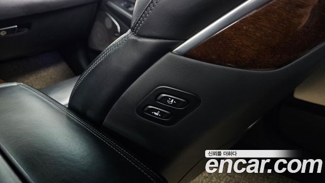 Genesis EQ900 2017 — photo 30