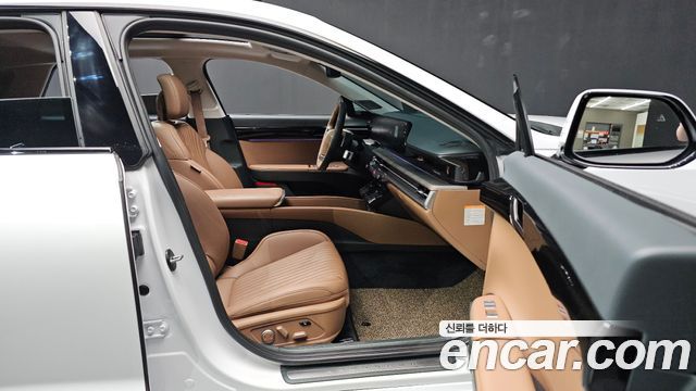 Hyundai Grandeur 2025 — photo 18