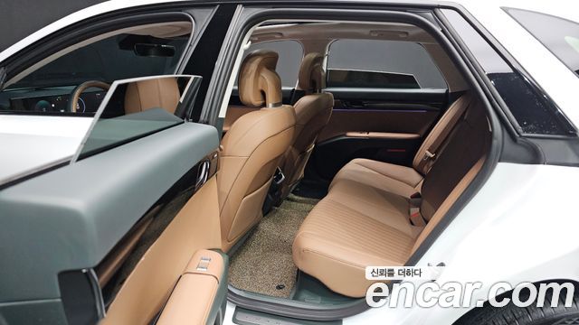 Hyundai Grandeur 2025 — photo 19