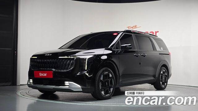 Kia Canival 2025 — photo 1
