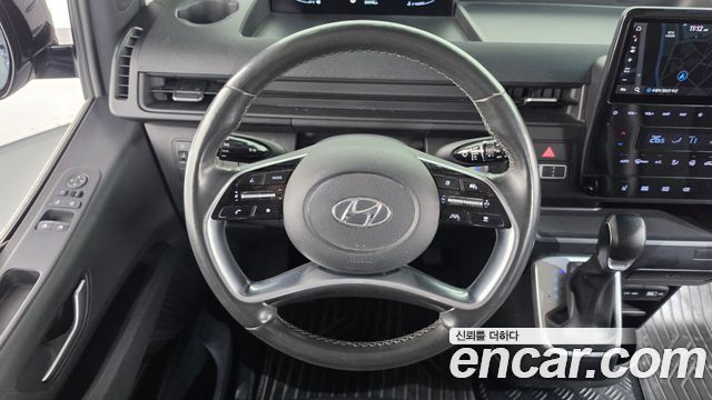 Hyundai Staria 2022 — photo 19