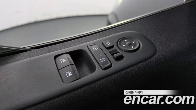 Hyundai Staria 2022 — photo 29