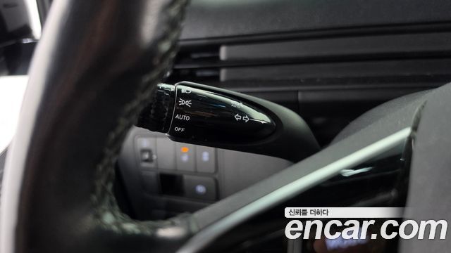 Hyundai Staria 2022 — photo 30