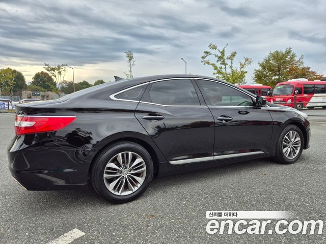 Hyundai Grandeur 2015 — photo 5