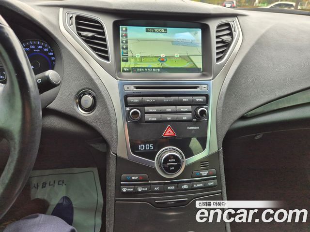 Hyundai Grandeur 2015 — photo 9
