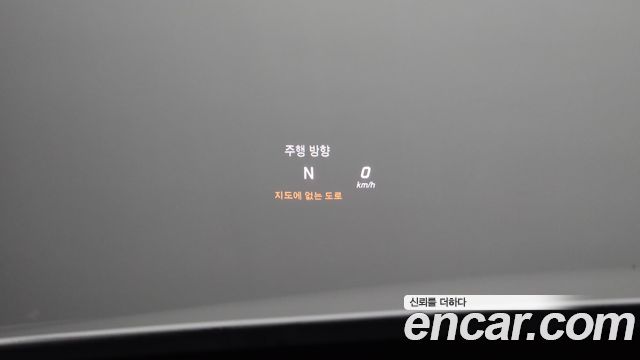 Mercedes-Benz C-Class 2018 — photo 26