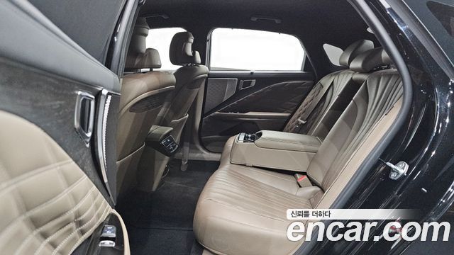 Kia K8 2022 — photo 17