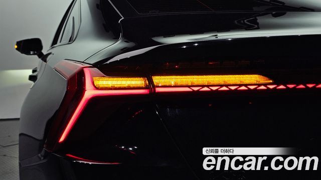 Kia K8 2022 — photo 9