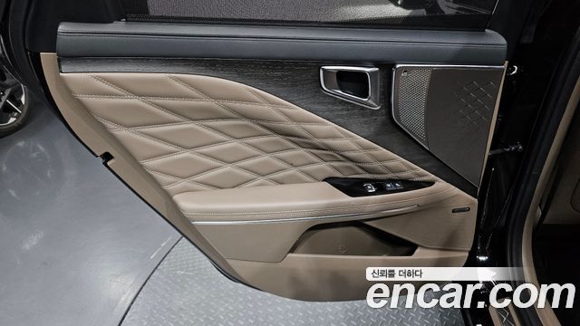 Kia K8 2022 — photo 15