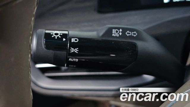 Kia K8 2022 — photo 31