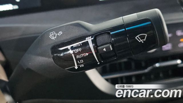 Kia K8 2022 — photo 32