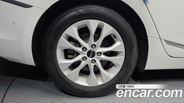 Kia K8 2022 — photo 5