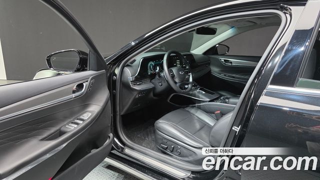 Hyundai Grandeur 2022 — photo 13