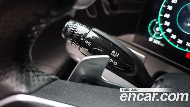 Hyundai Grandeur 2022 — photo 24