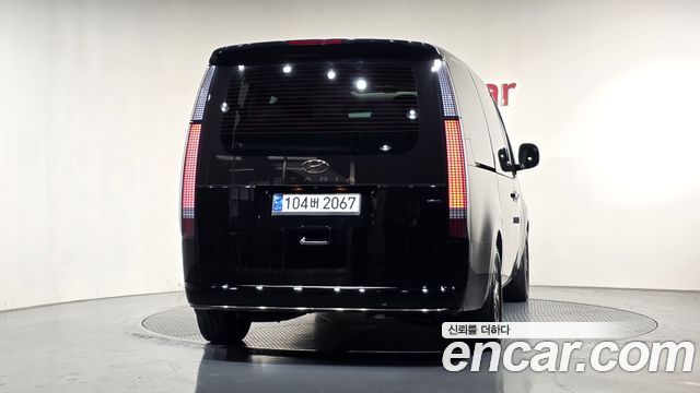 Hyundai Staria 2022 — photo 4