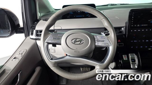 Hyundai Staria 2022 — photo 19