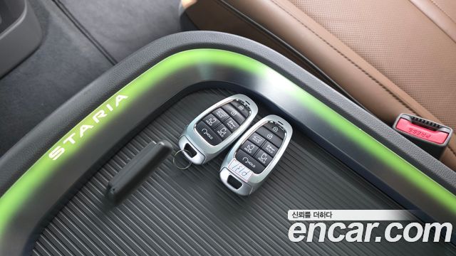 Hyundai Staria 2022 — photo 21