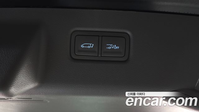 Hyundai Staria 2022 — photo 24