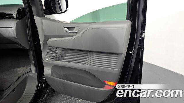 Hyundai Staria 2022 — photo 14